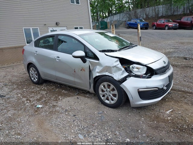 Salvage Kia Rio Image