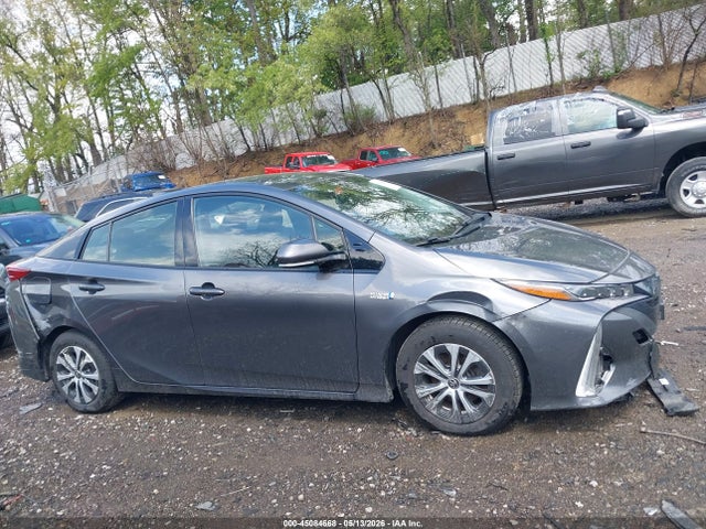 Toyota Prius Prime Le