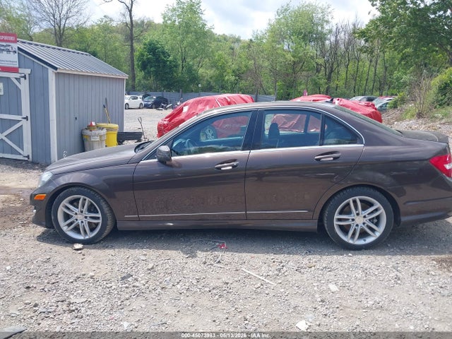 Mercedes-Benz C-Class Sport 4matic