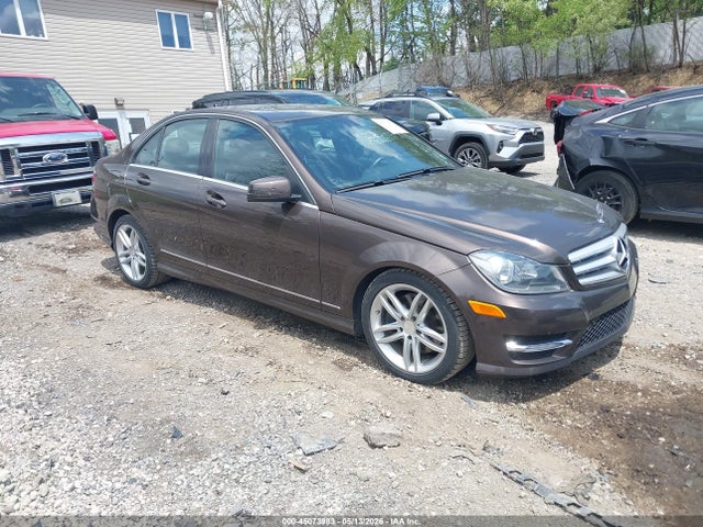 Salvage Mercedes-Benz C-Class Image