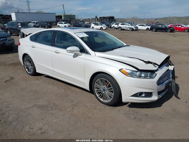 Salvage Ford Fusion Image