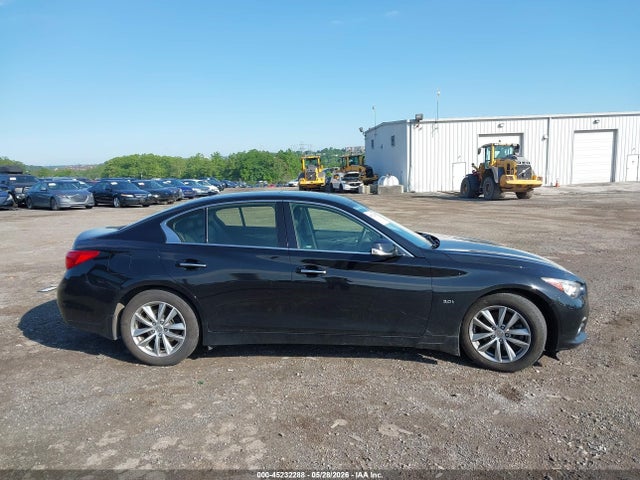 INFINITI Q50 3.0t Premium