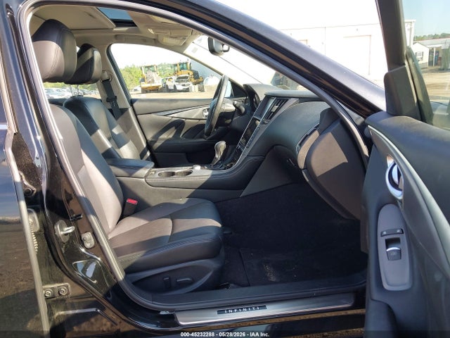 INFINITI Q50 3.0t Premium