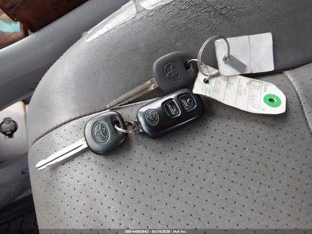 Toyota Highlander Limited V6