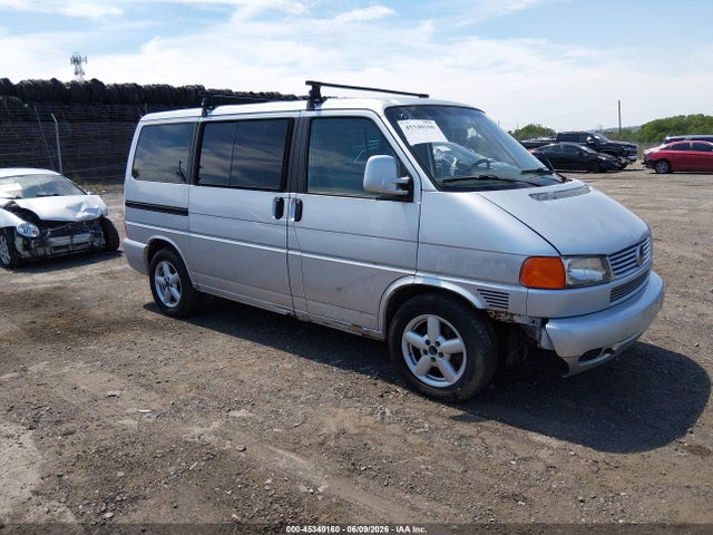 Salvage Volkswagen EuroVan Image