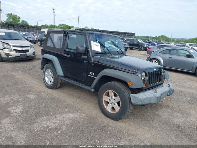 Salvage Jeep Wrangler Image