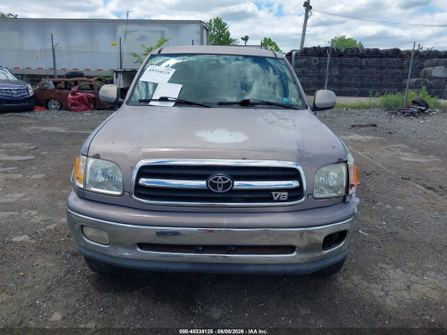 Toyota Tundra Ltd V8
