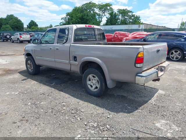Toyota Tundra Ltd V8