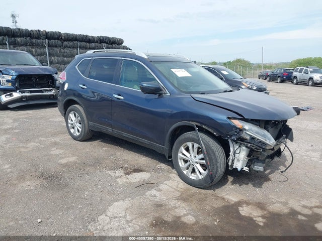 Salvage Nissan Rogue Image
