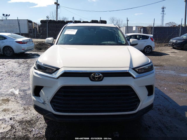 Toyota Grand Highlander Xle