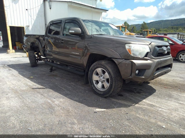 Salvage Toyota Tacoma Image