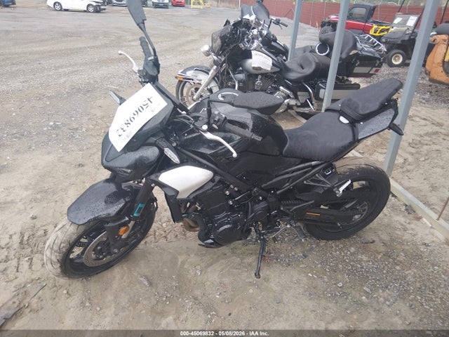 Kawasaki Zr900 S