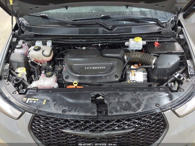 Chrysler Pacifica Limited
