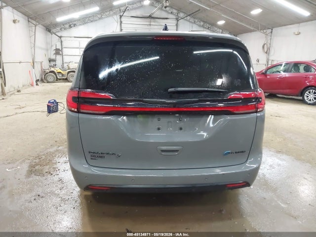 Chrysler Pacifica Limited