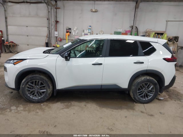 Nissan Rogue S Intelligent Awd