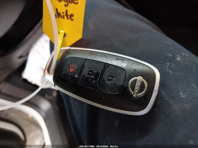Nissan Rogue S Intelligent Awd