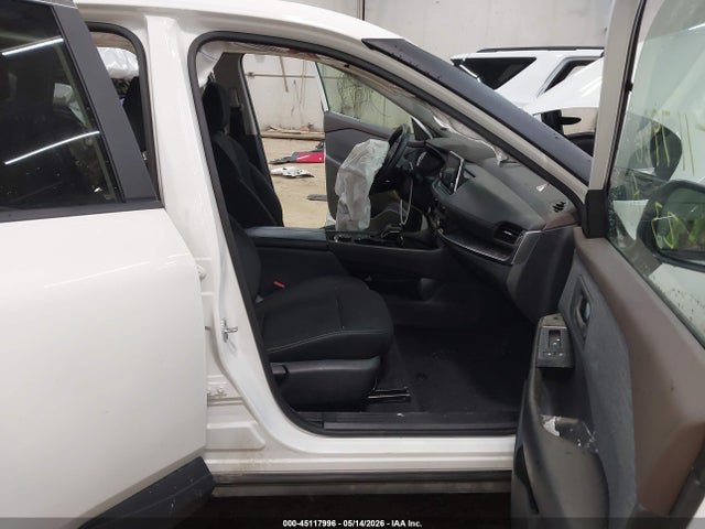 Nissan Rogue S Intelligent Awd