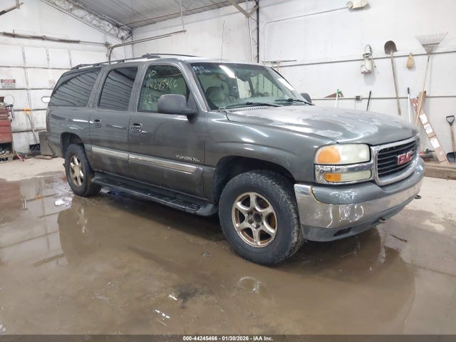 Salvage GMC Yukon Image