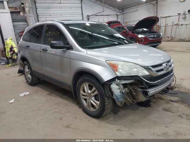 Salvage Honda CR-V Image