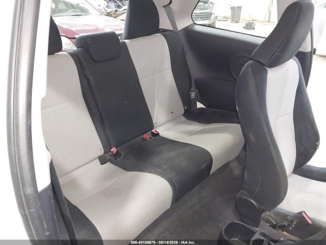 Toyota Yaris Le
