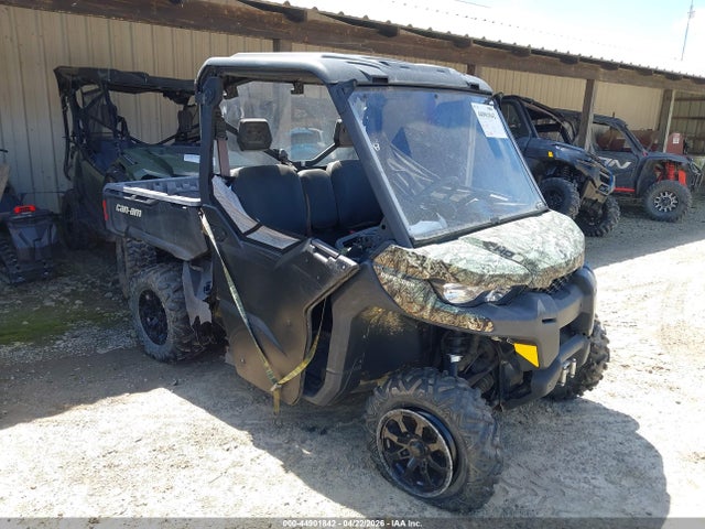 Salvage Can-Am Defender Image