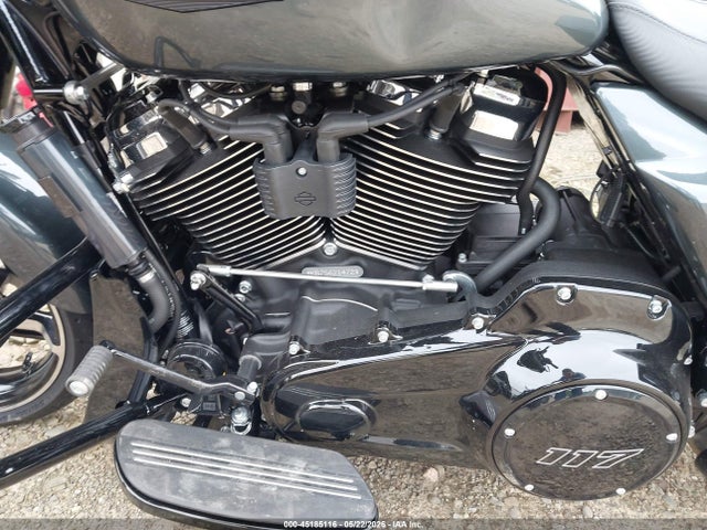 Harley-Davidson Flhx