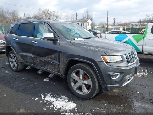 Salvage Jeep Grand Cherokee Image