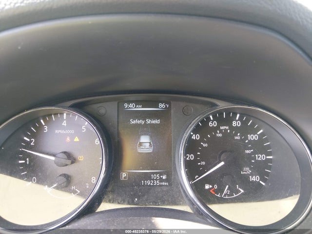 Nissan Rogue Sv