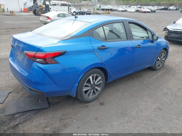 Nissan Versa 1.6 S