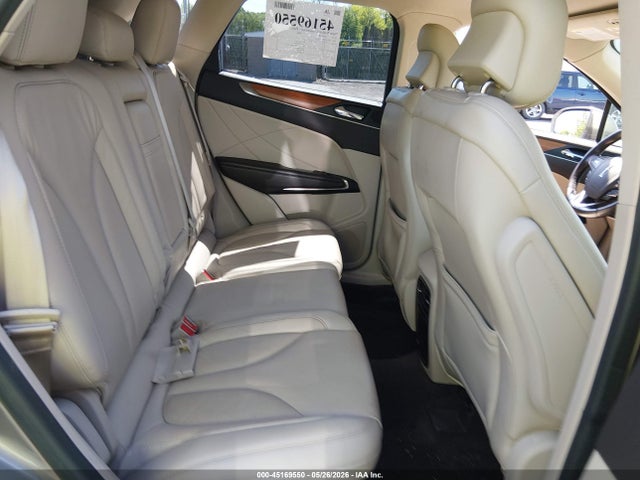 Lincoln MKC Select