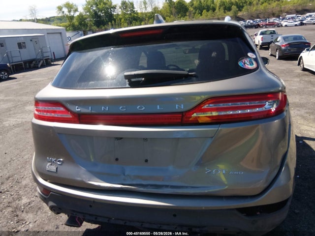 Lincoln MKC Select