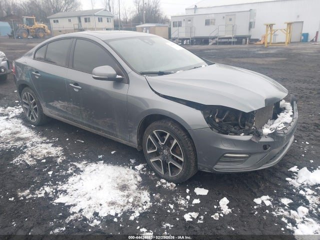 Salvage Volvo S60 Image