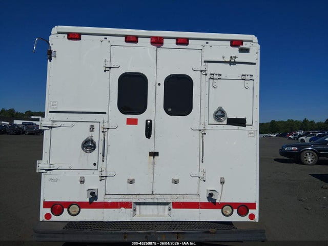 General Motors Savana Cutaway Work Van
