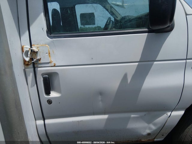 Ford E-350