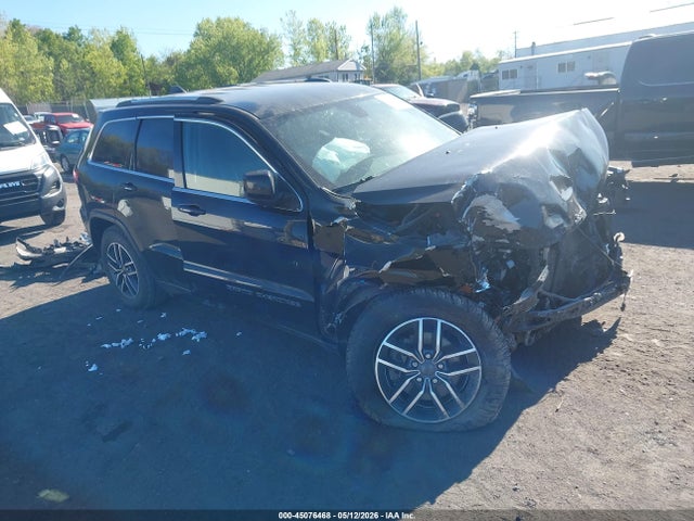 Salvage Jeep Grand Cherokee Image