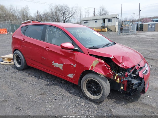 Salvage Hyundai ACCENT Image