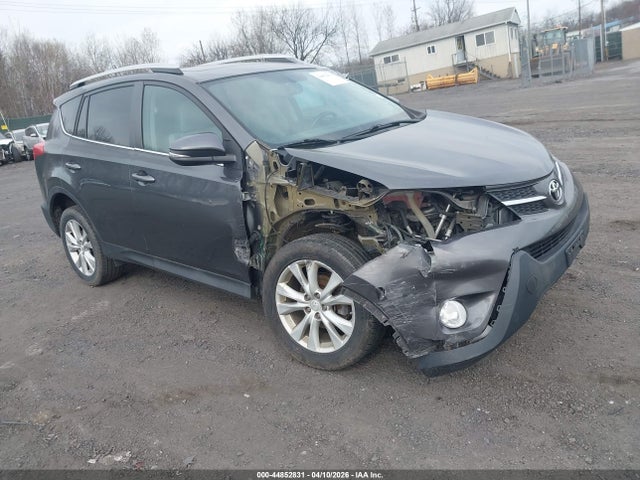 Salvage Toyota RAV4 Image