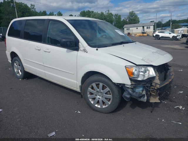 Salvage Dodge Grand Caravan Image