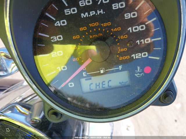 Suzuki Vz800