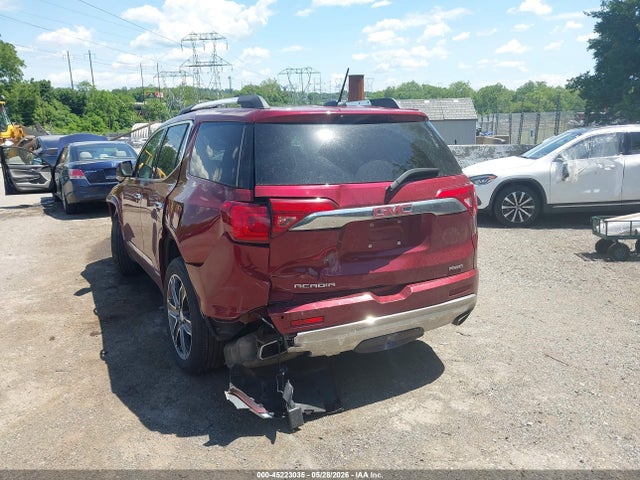 GMC Acadia Denali