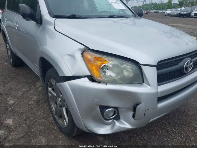 Toyota RAV4 Sport
