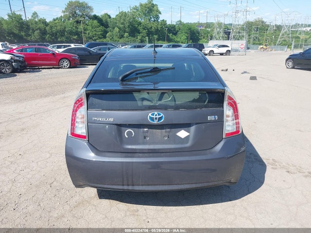 Toyota Prius Four