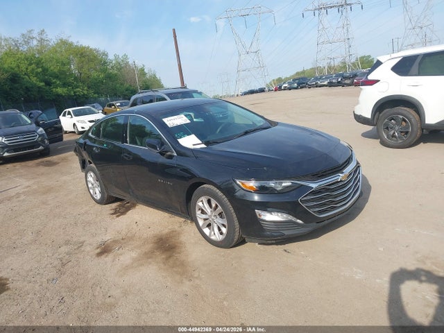 Salvage Chevrolet Malibu Image