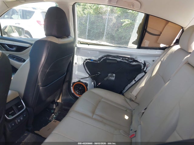 Subaru Legacy Limited