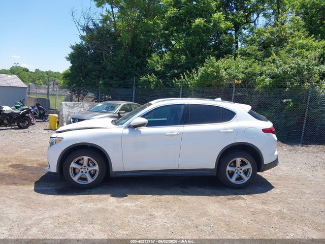 Alfa Romeo Stelvio Awd