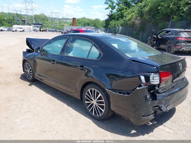 Volkswagen Jetta 1.8t Sport