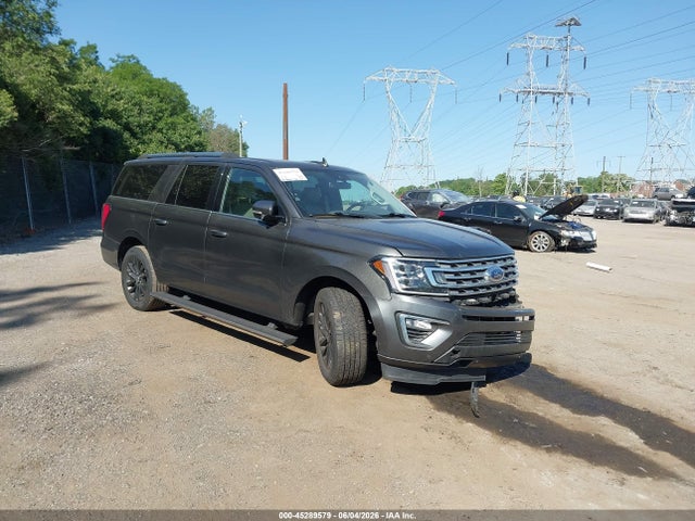 Salvage Ford Expedition Image