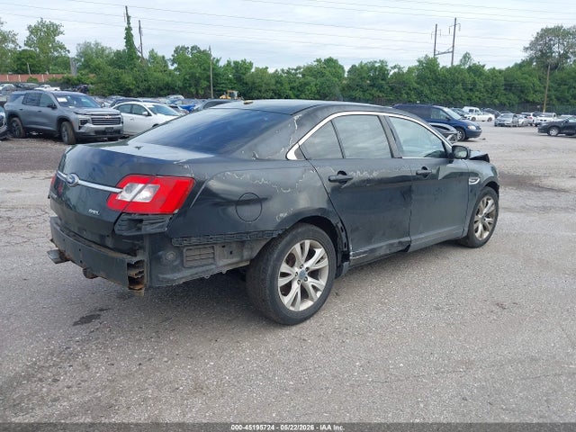 Ford Taurus Sel