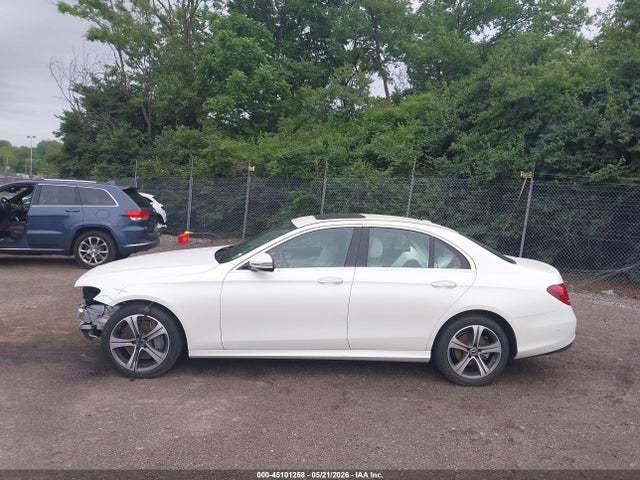 Mercedes-Benz E-Class 4matic