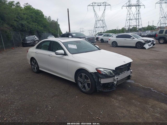 Salvage Mercedes-Benz E-Class Image